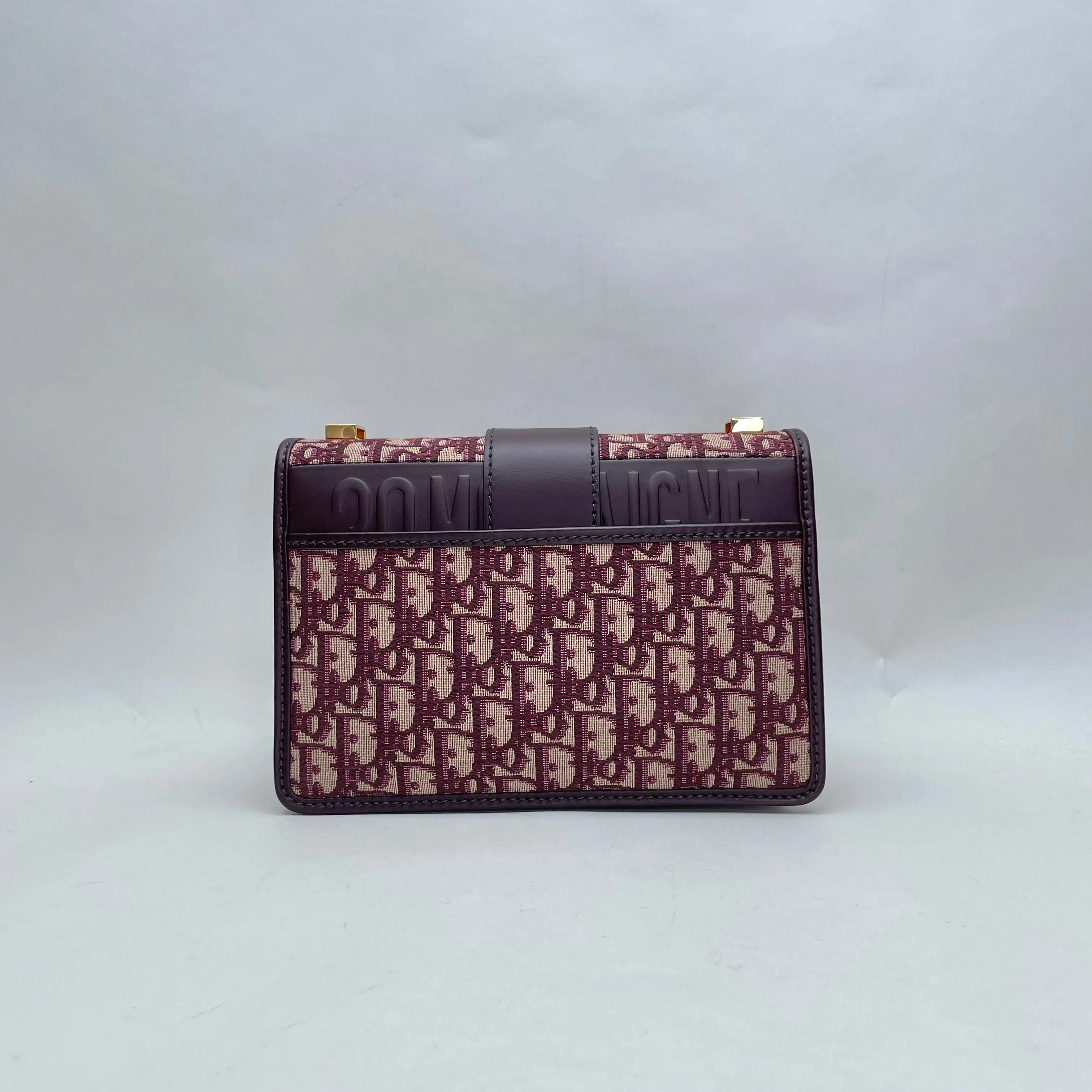 30 Montaigne Medium Maroon Shoulder Bag in Jacquard, Gold hardware