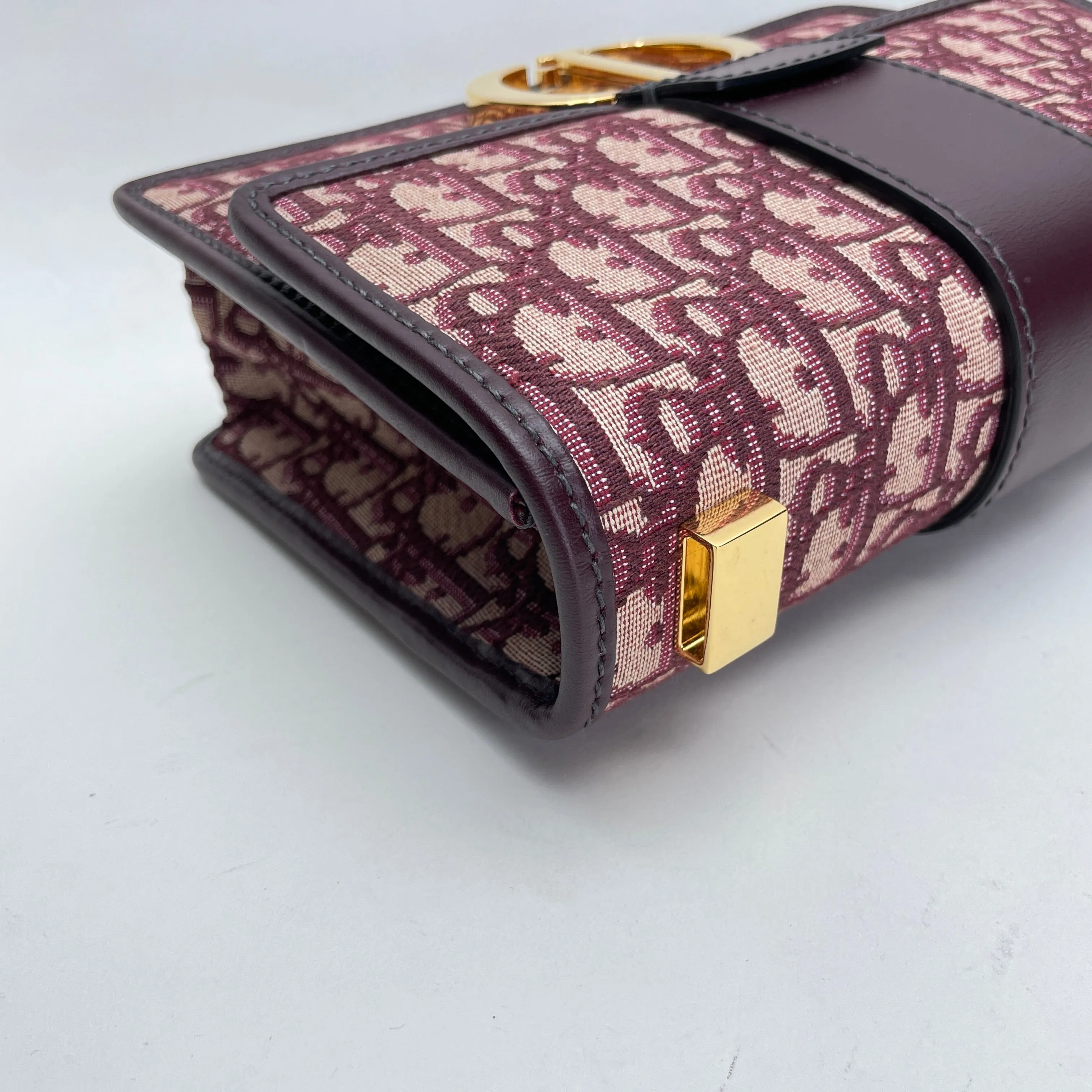 30 Montaigne Medium Maroon Shoulder Bag in Jacquard, Gold hardware