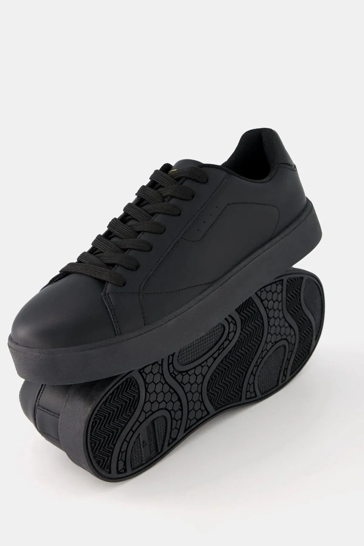 Bershka Women's Black Sneakers