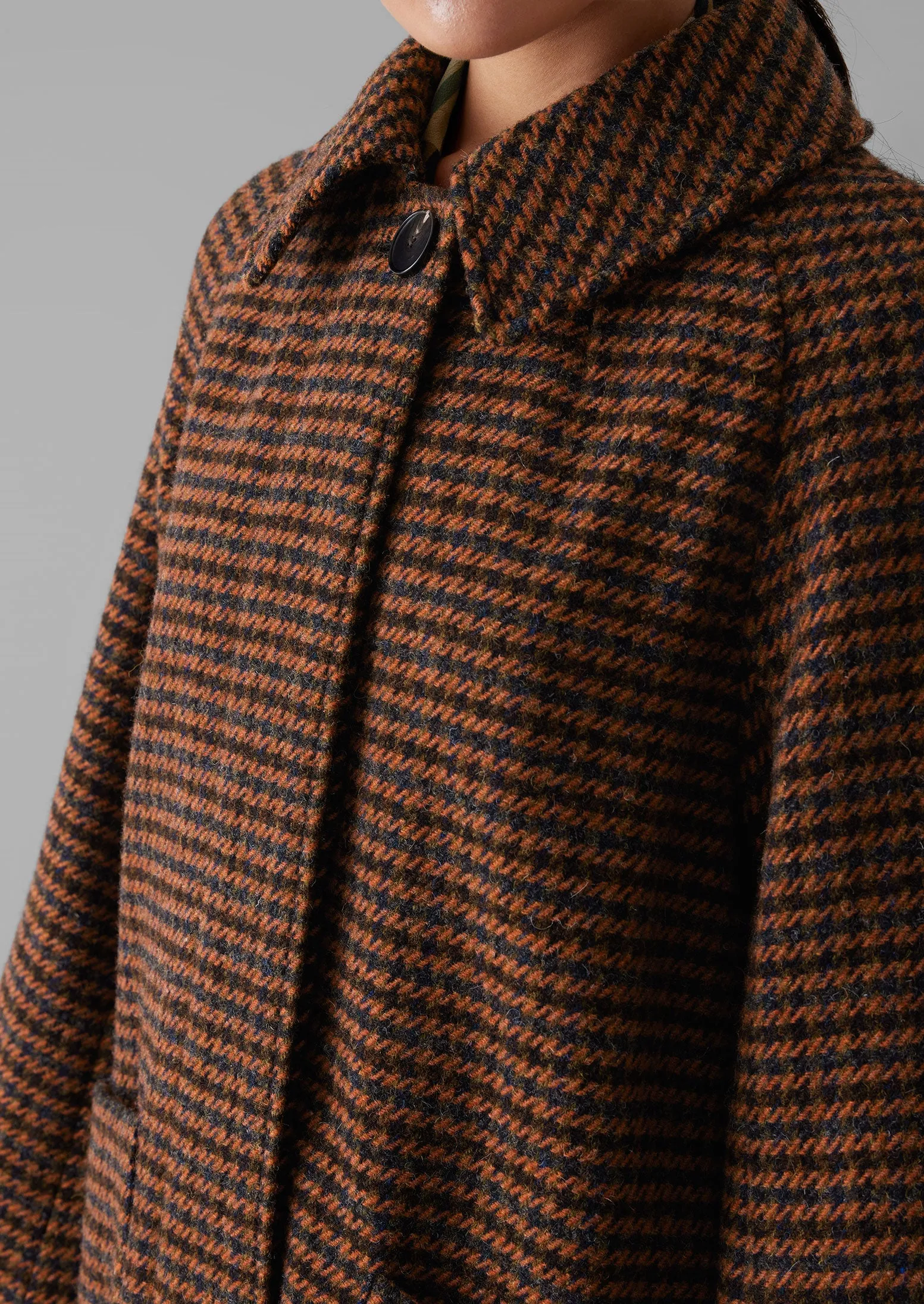 Frankie Wool Houndstooth Raglan Coat in Burnt Orange - Stylish and Warm