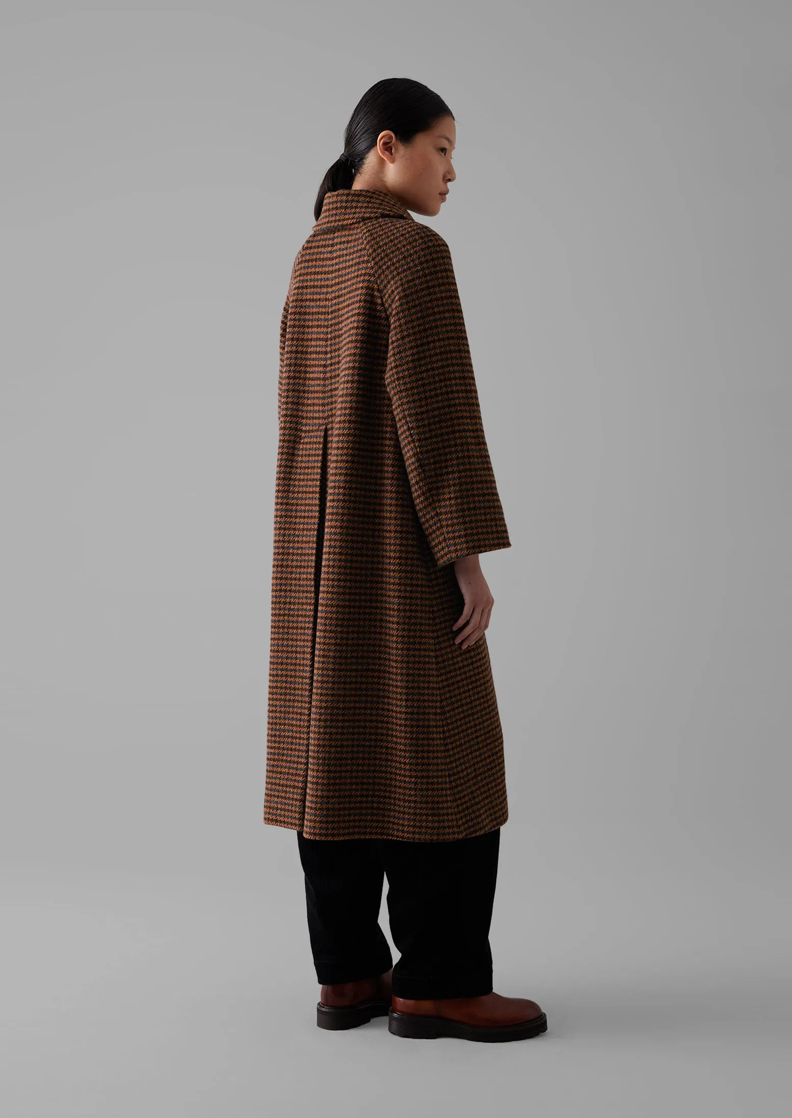 Frankie Wool Houndstooth Raglan Coat in Burnt Orange - Stylish and Warm