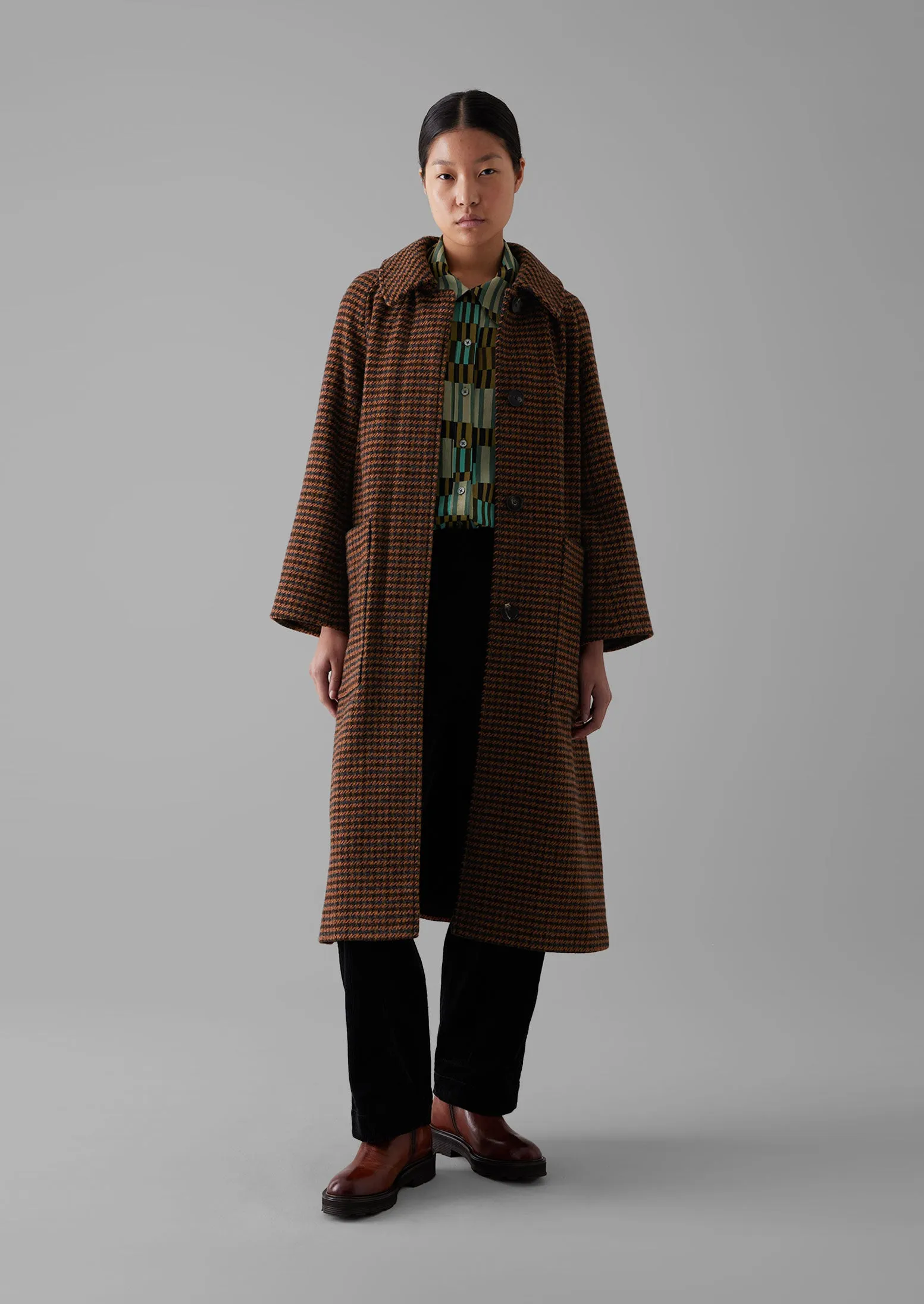 Frankie Wool Houndstooth Raglan Coat in Burnt Orange - Stylish and Warm