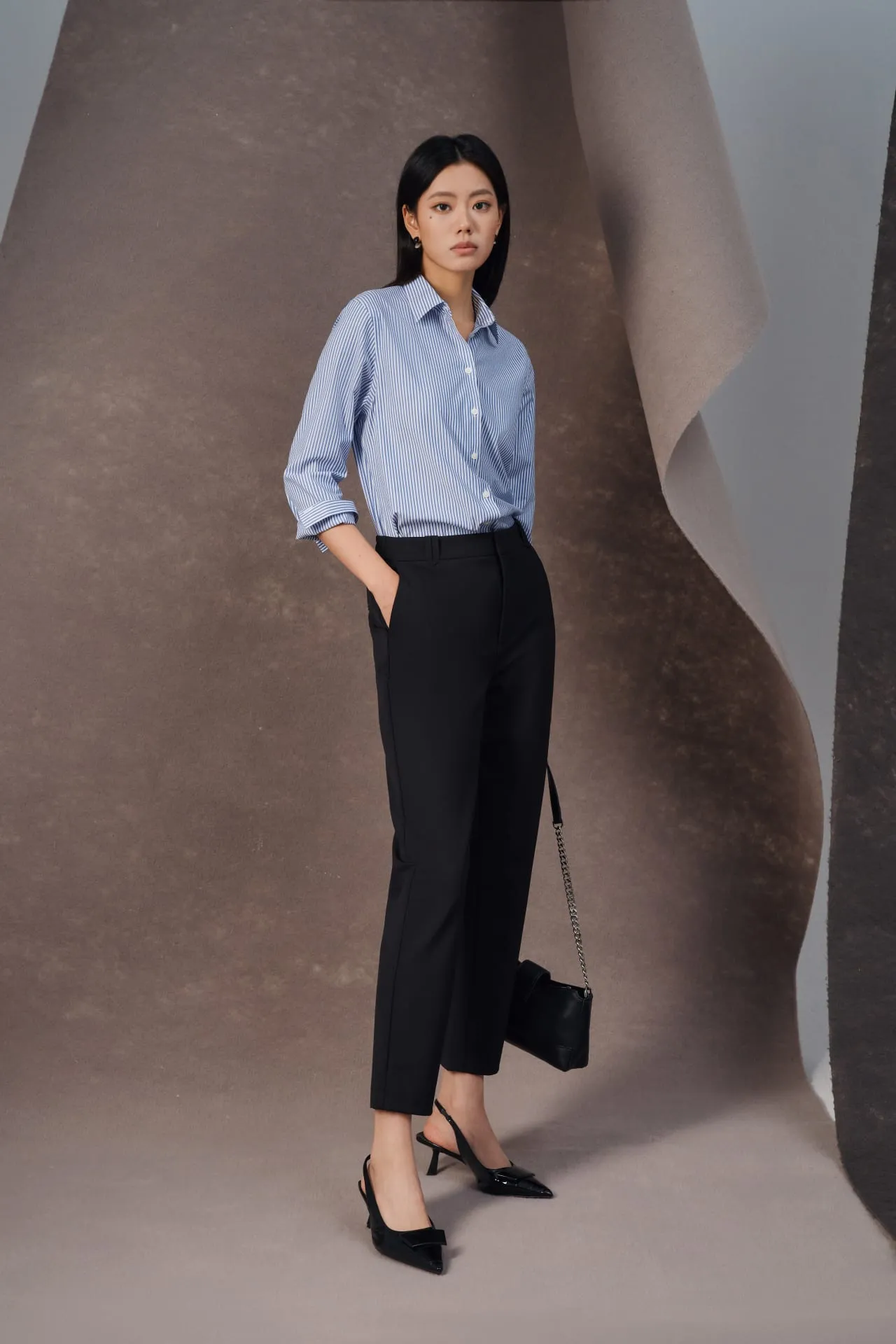 Multi-Way Stretch Plainwave Cropped Cigarette Pants